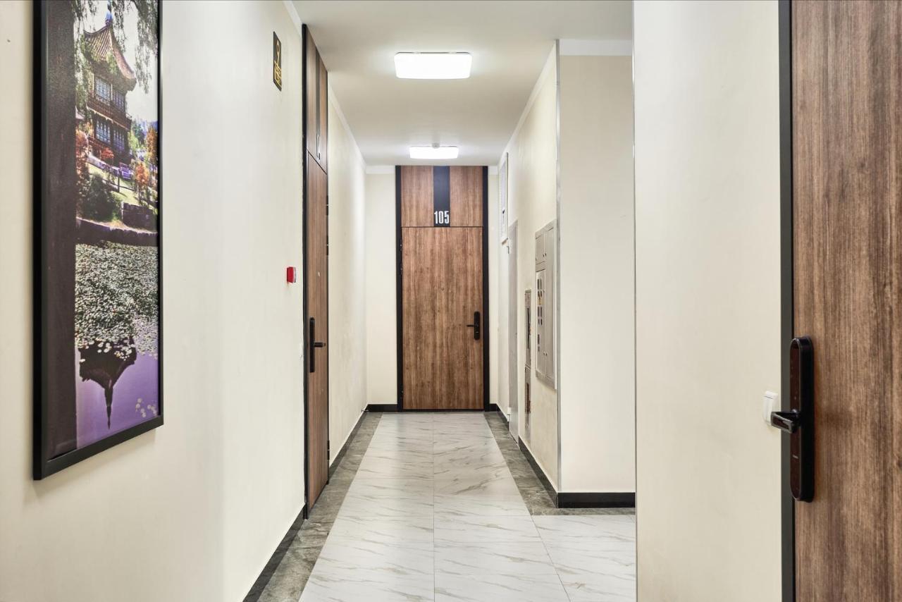 Raisson Aparthotel D86 Хан Шатыр Asztana Kültér fotó