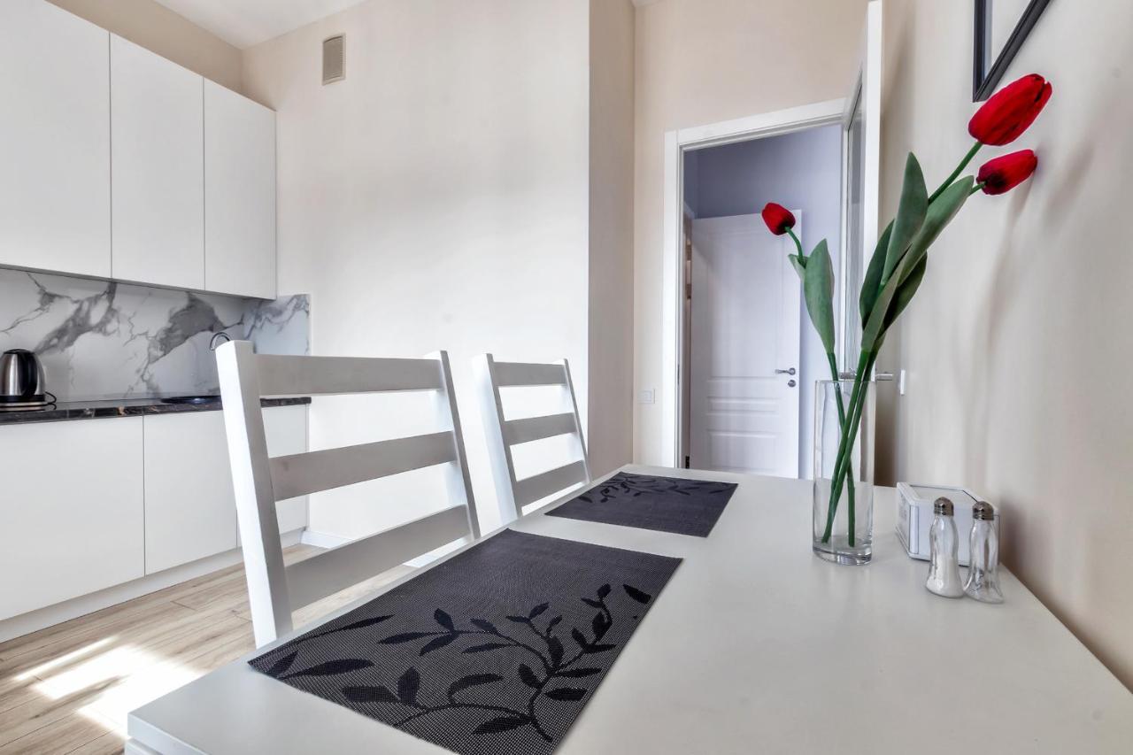 Raisson Aparthotel D86 Хан Шатыр Asztana Kültér fotó